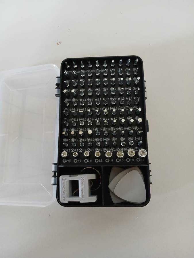 115 in 1 Magnetic chrome-Vanadium Steel Precision Screwdriver Set