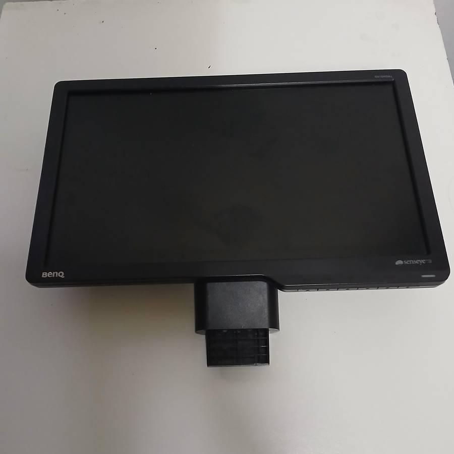 2 Pc monitors