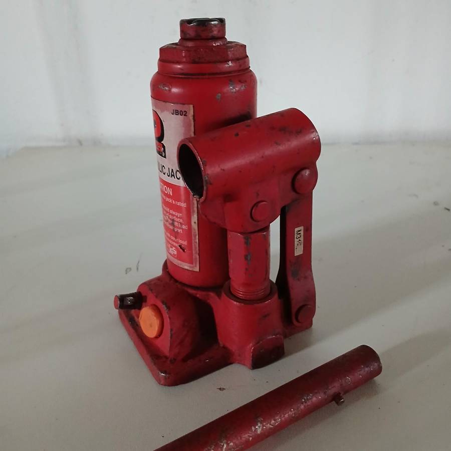 2 Ton Bottle Jack