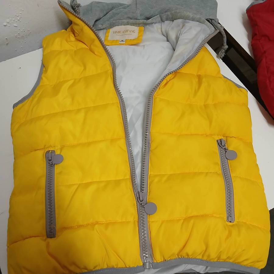 Sleeveless Puffer Jackets