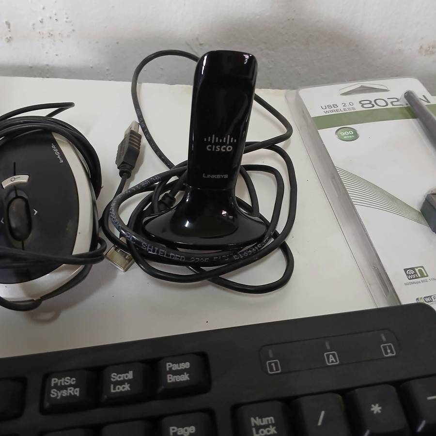 Desktop accessories