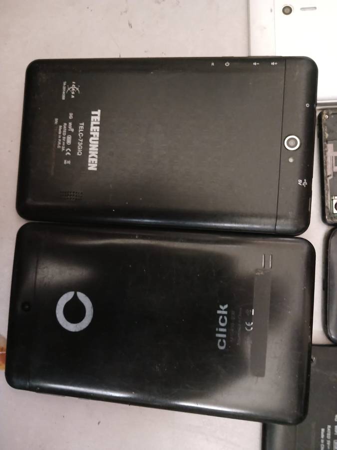 Joblot cellphones and tablets