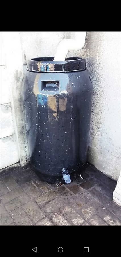 240L Plastic Drum & Tap