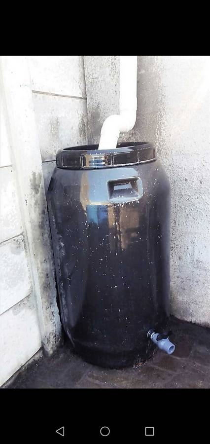 240L Plastic Drum & Tap