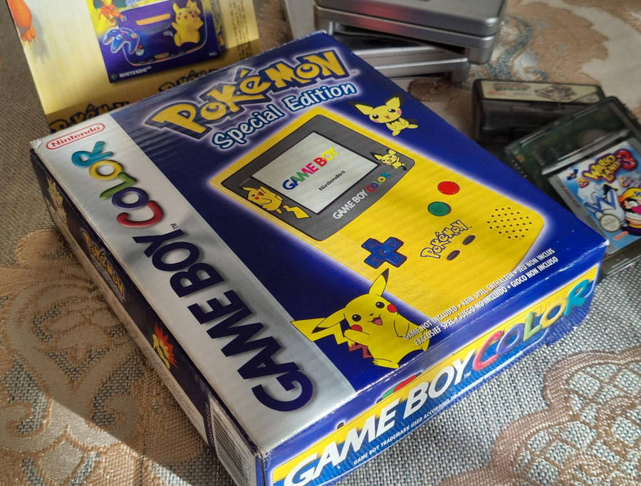 Nintendo Game Boy Color (RARE) Pokemon Special Edition