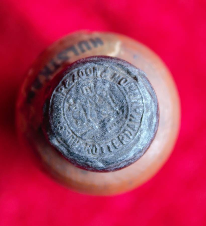 Vintage Liquor Bottles & 1 x Lennon Medicine Bottle