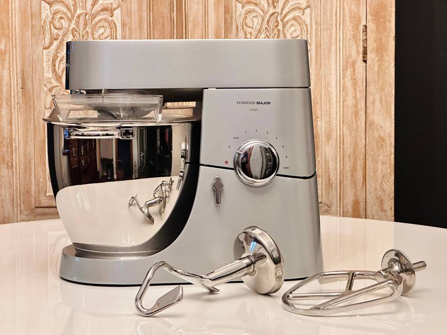 Kenwood Chef Major 1200W Professional Large Stand Mixer with Attachments