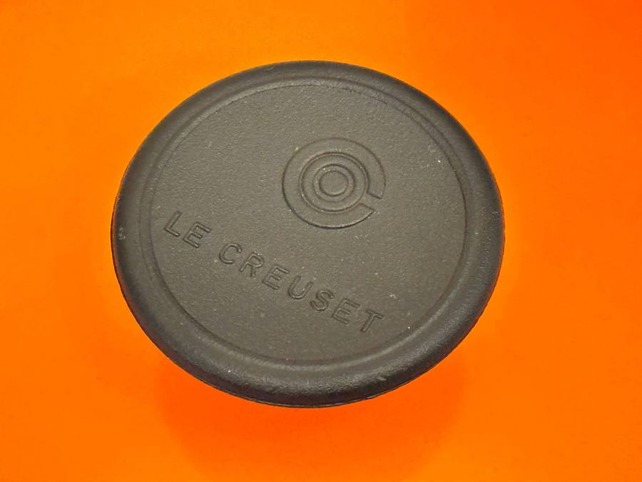 Le Creuset Signature Cast Iron Pot with Handle