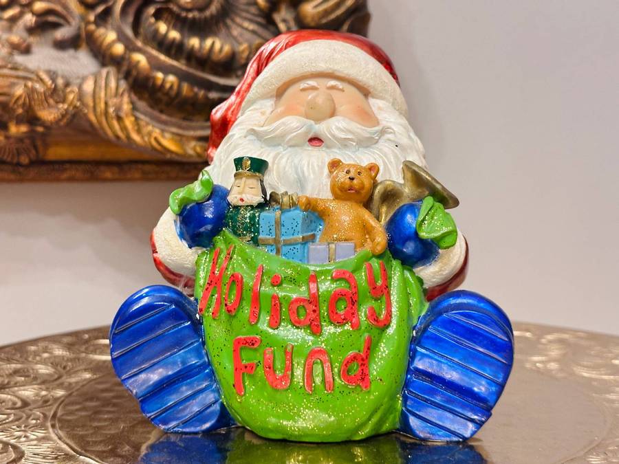 Noel Exclusive Collection Vintage Santa Money Box