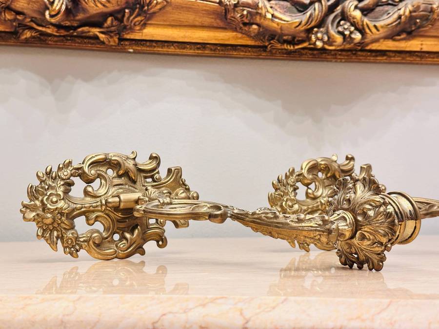 Exquisite Vintage Brass Ornate Wall Sconces