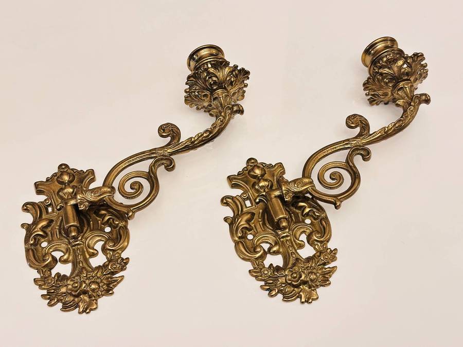 Exquisite Vintage Brass Ornate Wall Sconces