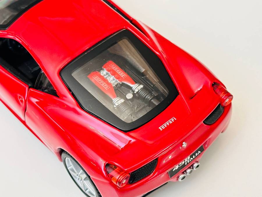 Ferrari 458 Italia Collectable Model in Original Display case