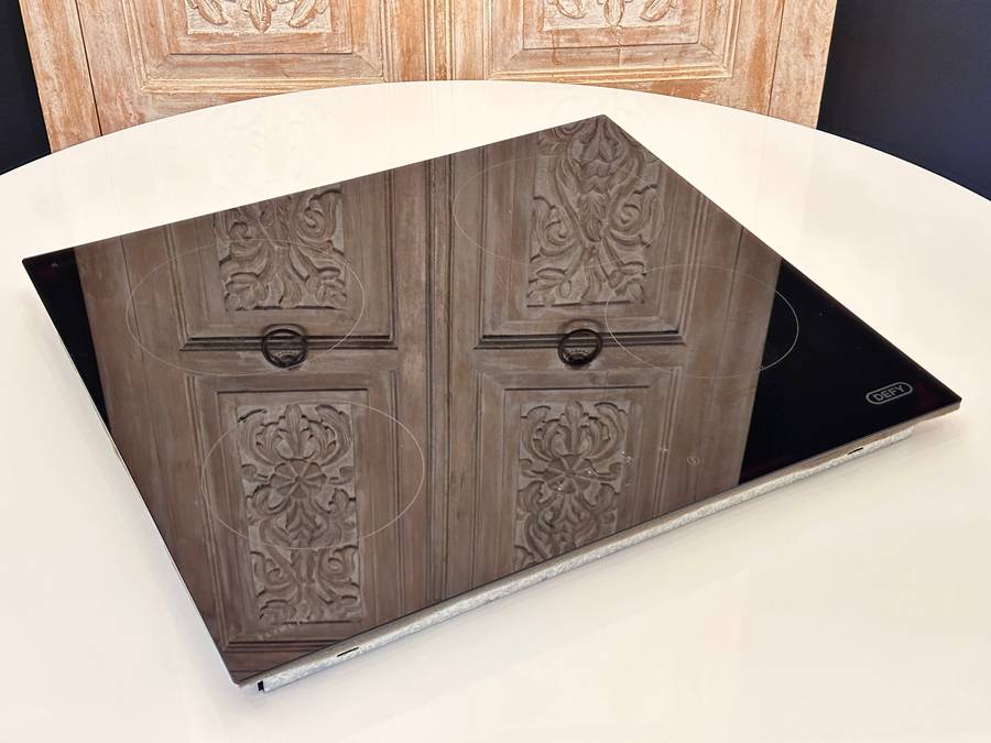 DEFY Slimline Glass Touch Control Hob