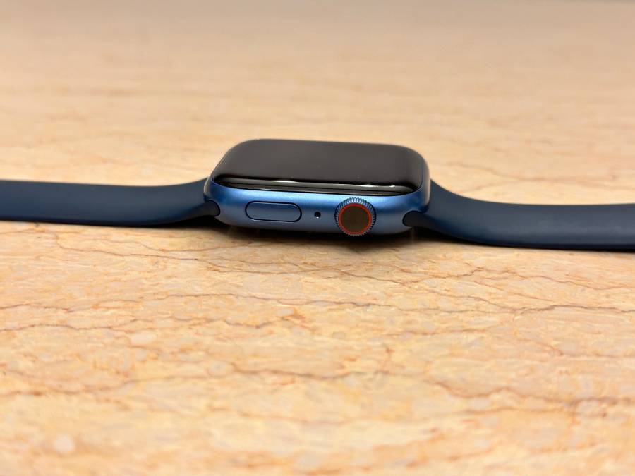 APPLE Watch Series 7 GPS CELLULAR 45MM - With Extra Apple Sport Band