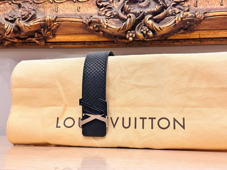 Louis Vuitton Iconic Damier Signature Collection Leather Belt