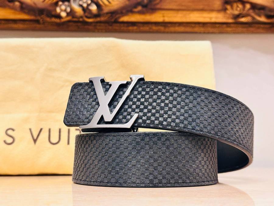 Louis Vuitton Iconic Damier Signature Collection Leather Belt
