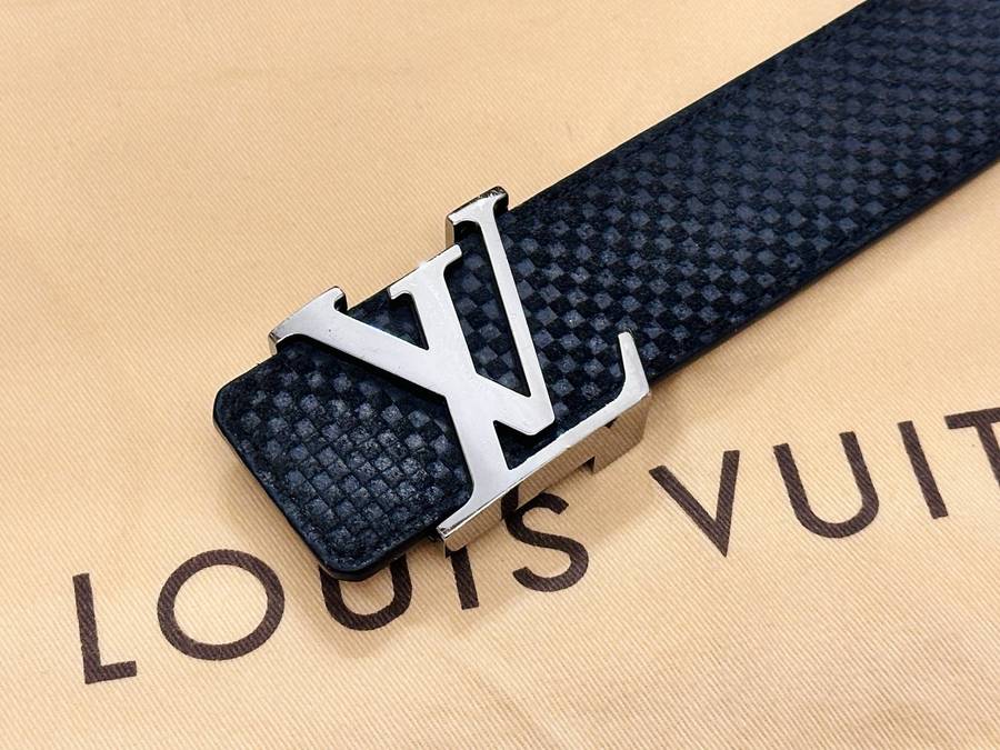 Louis Vuitton Iconic Damier Signature Collection Leather Belt