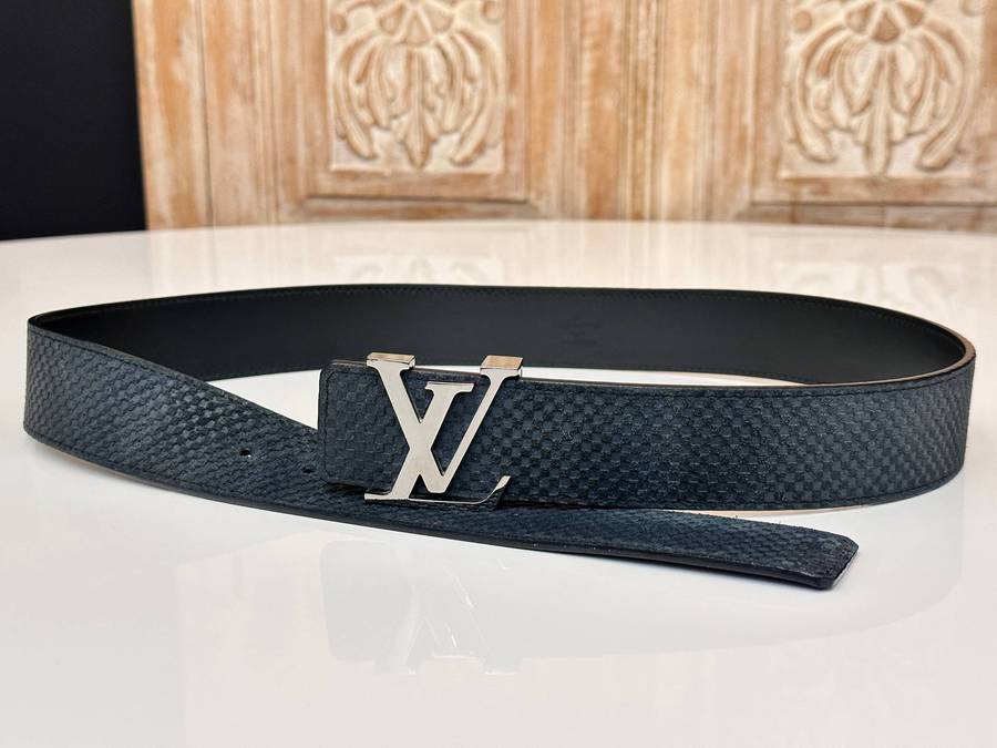 Louis Vuitton Iconic Damier Signature Collection Leather Belt