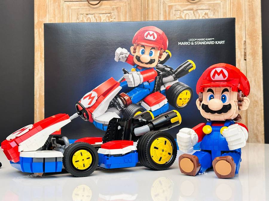 LEGO Iconic Super Mario Kart Nintendo Collectable with Original Box