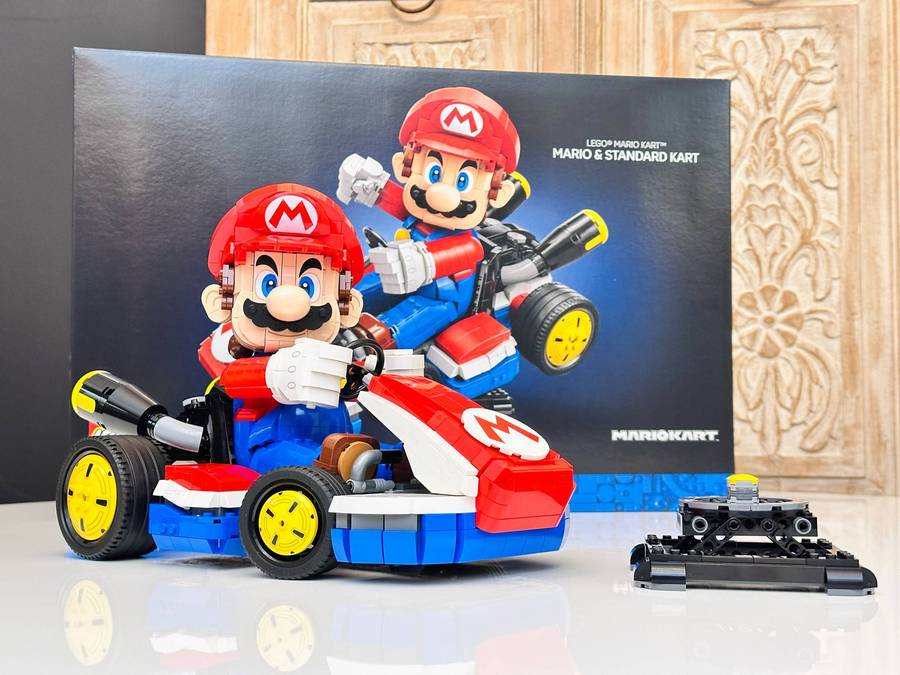 LEGO Iconic Super Mario Kart Nintendo Collectable with Original Box