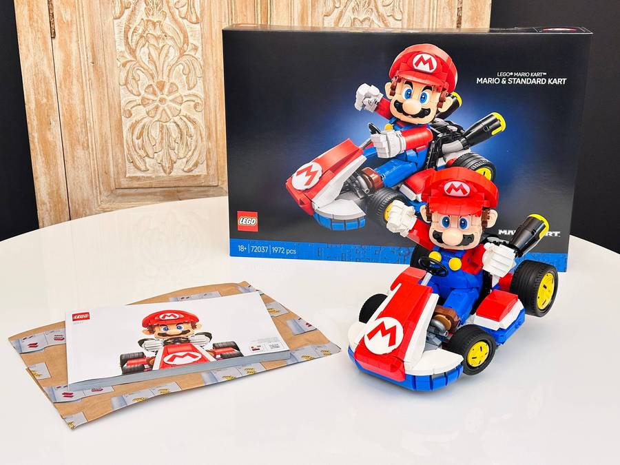 LEGO Iconic Super Mario Kart Nintendo Collectable with Original Box