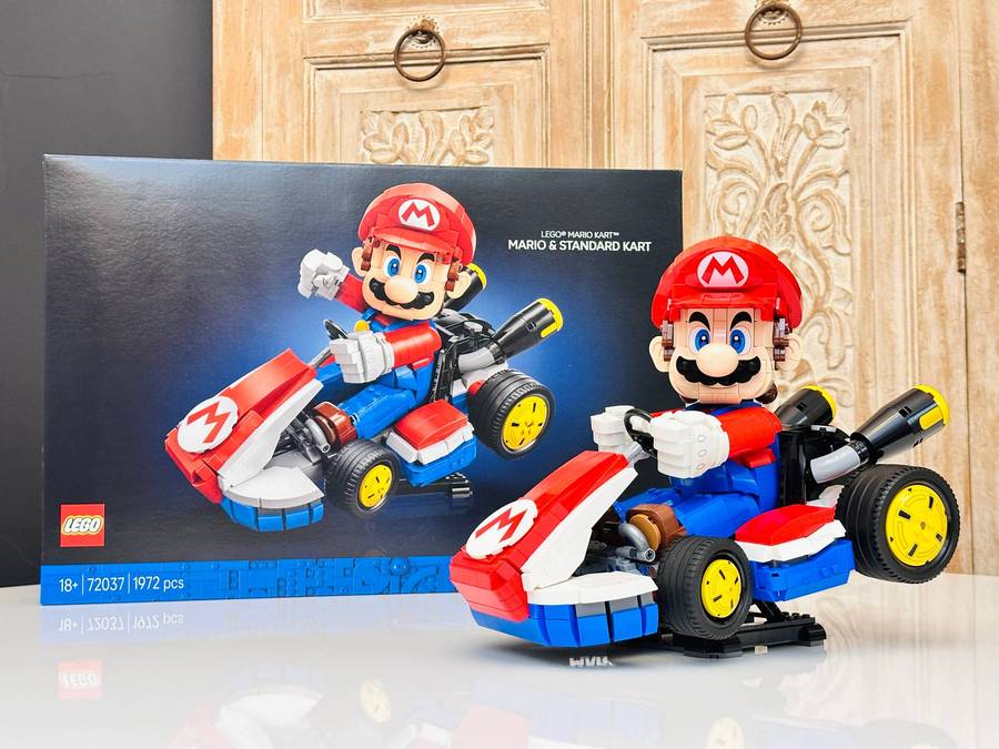 LEGO Iconic Super Mario Kart Nintendo Collectable with Original Box
