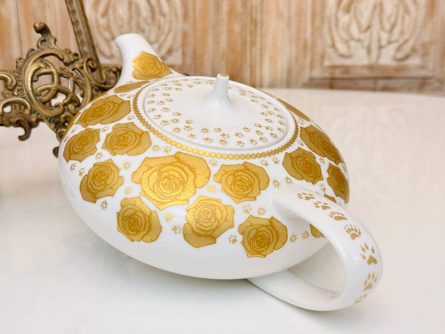 Jenna Clifford Iconic Signature Collection Large Designer Tea Pot