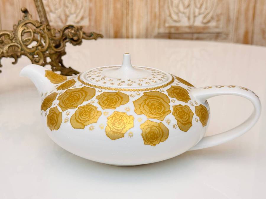Jenna Clifford Iconic Signature Collection Large Designer Tea Pot