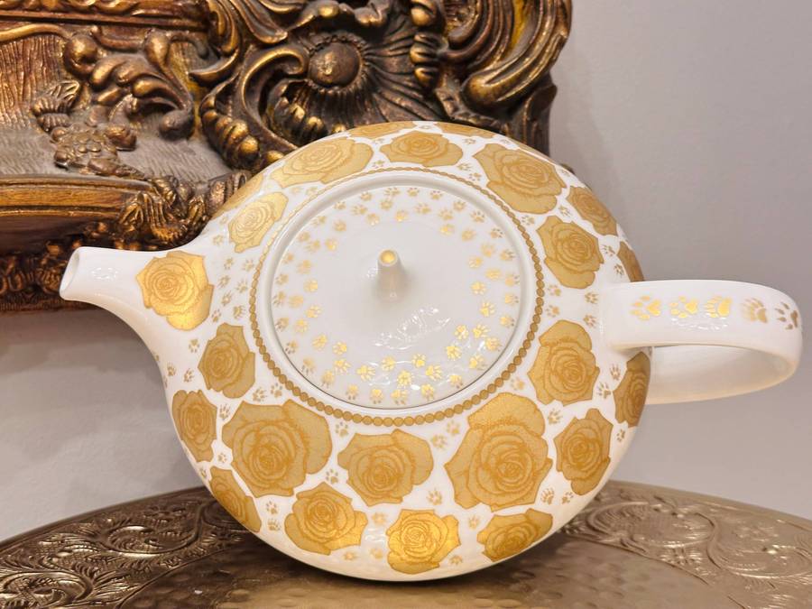 Jenna Clifford Iconic Signature Collection Large Designer Tea Pot