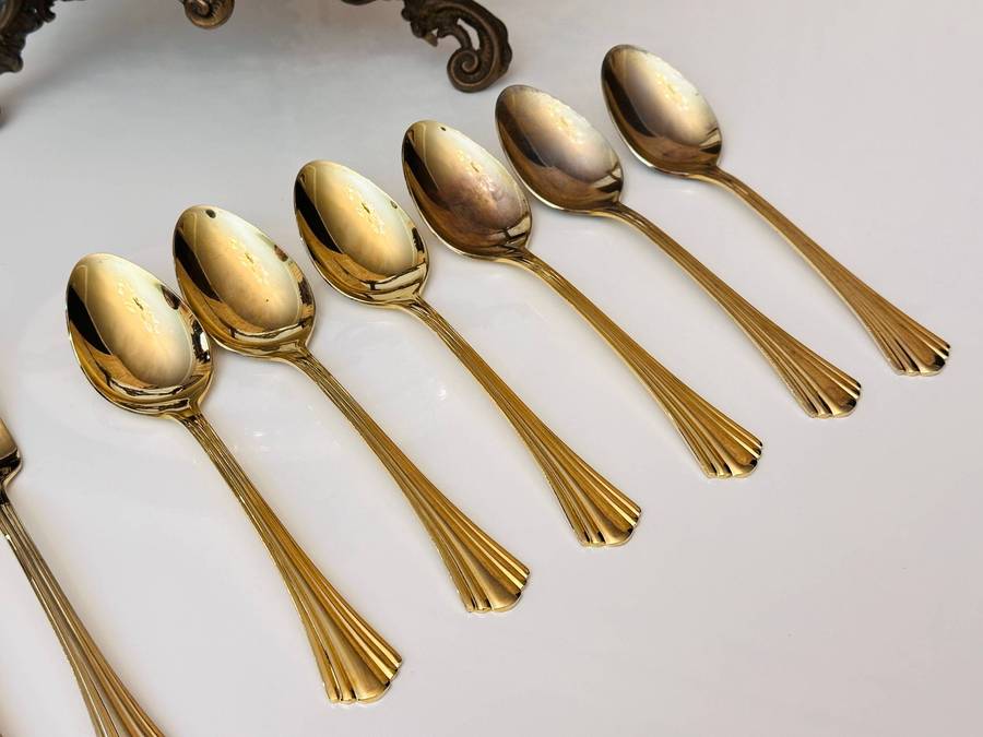 Eetrite 24 Carat Gold Plated Vintage Cutlery Set in Original Wooden Case