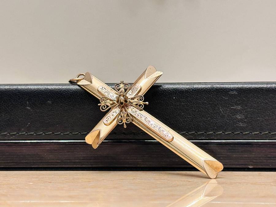 9ct Gold Antique French Statement Cross with Filigree & Pearl
