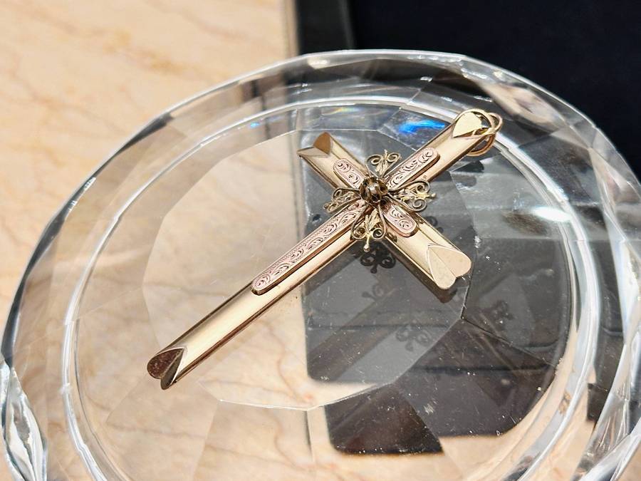 9ct Gold Antique French Statement Cross with Filigree & Pearl