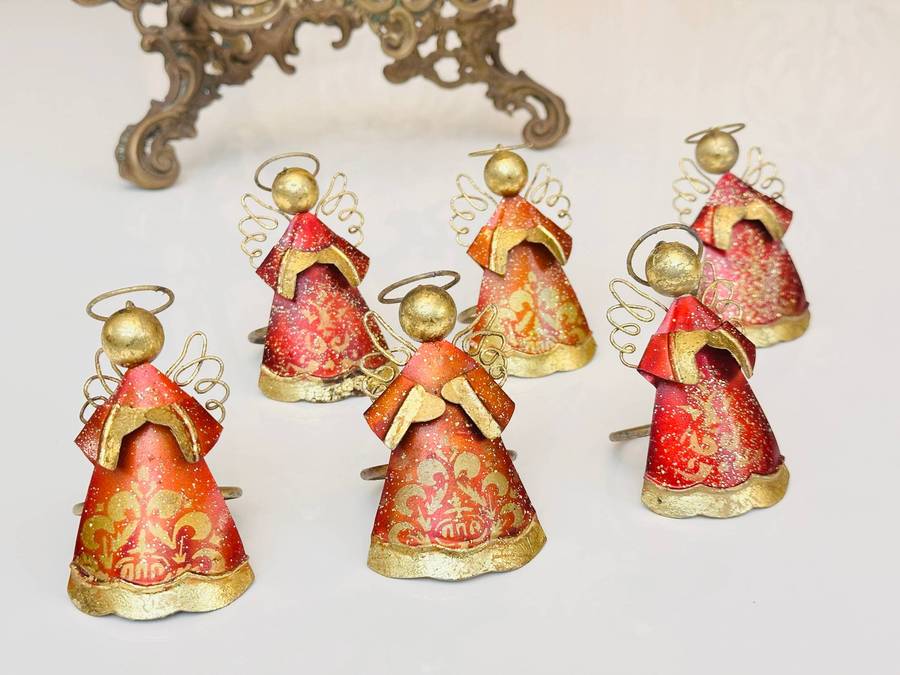 Exquisite Statement Angel Napkin Ring Set