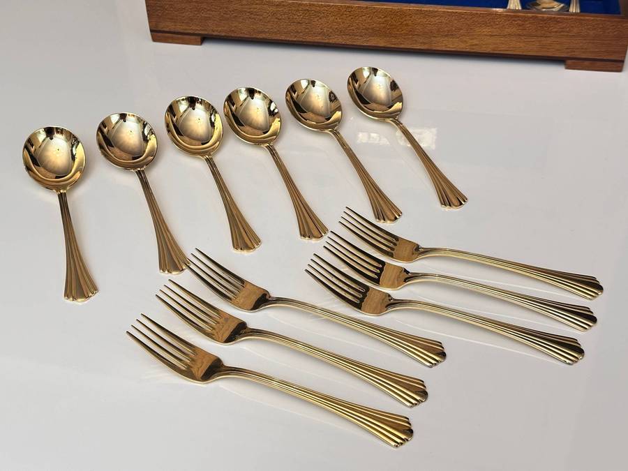 Eetrite 24 Carat Gold Plated Vintage Cutlery Set in Original Wooden Case