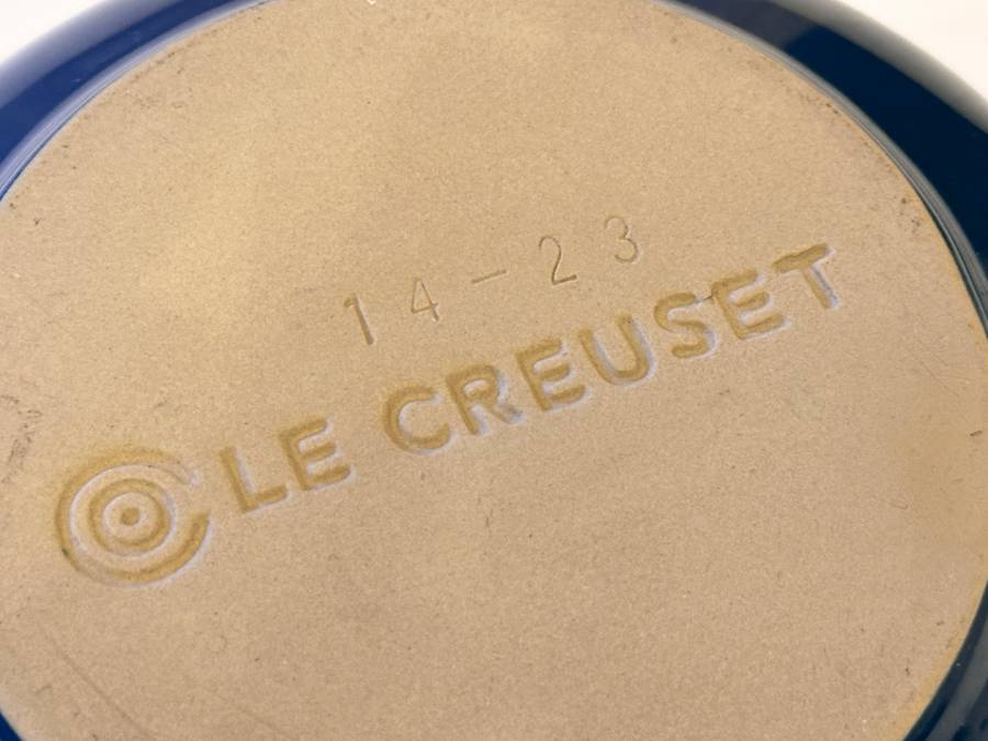Le Creuset Large Stoneware Mixing / Pouring Bowl