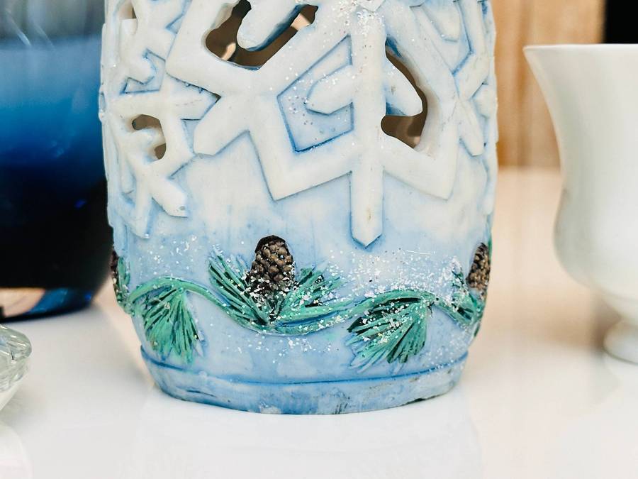 Exquisite Vintage Collectable Snowman Set