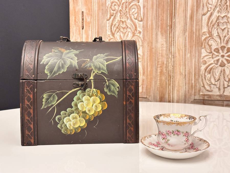 Beautiful Vintage Hand Painted Chest