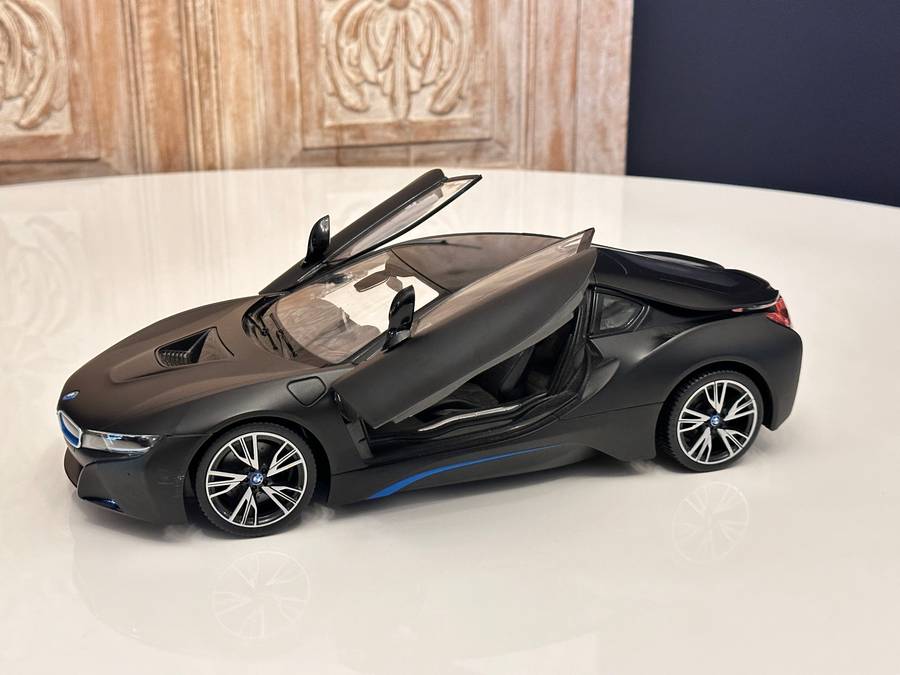 BMW I8 Display Model Collectable
