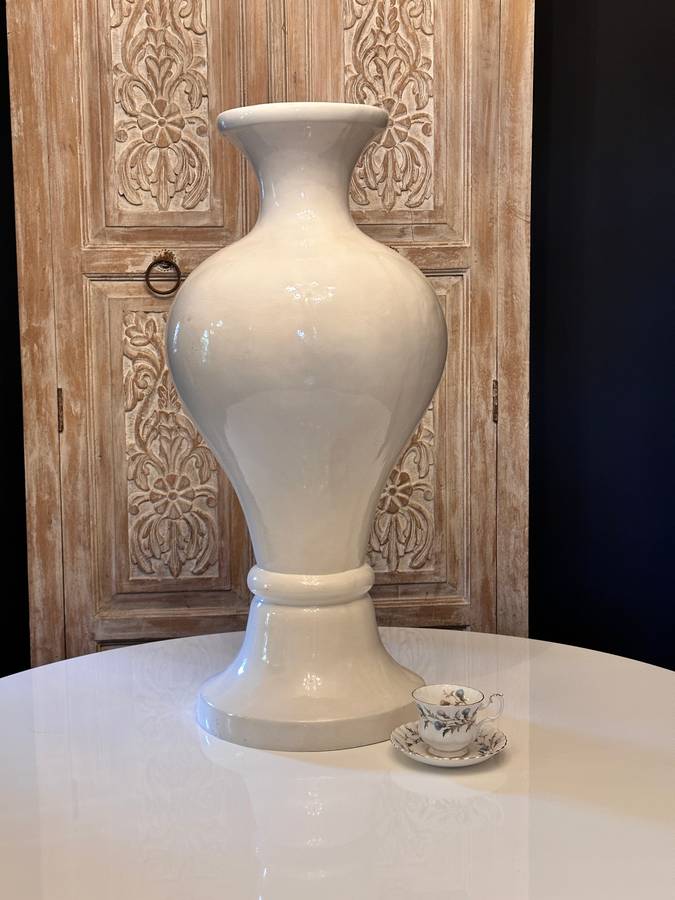 Beautiful Showstopper STATEMENT PIECE