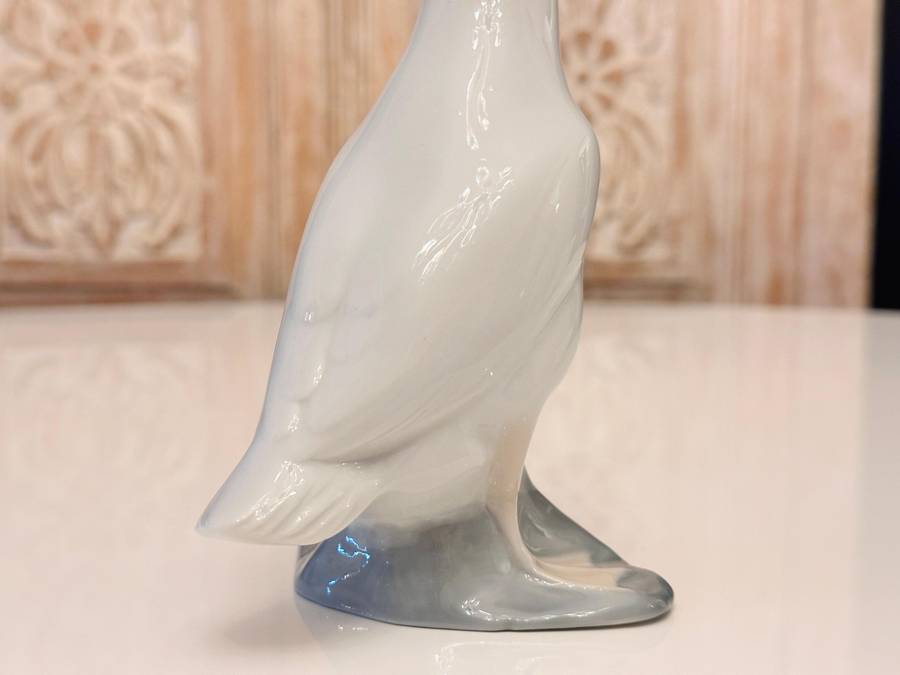 LLADRO Nao Exquisite Large Retired Collectable