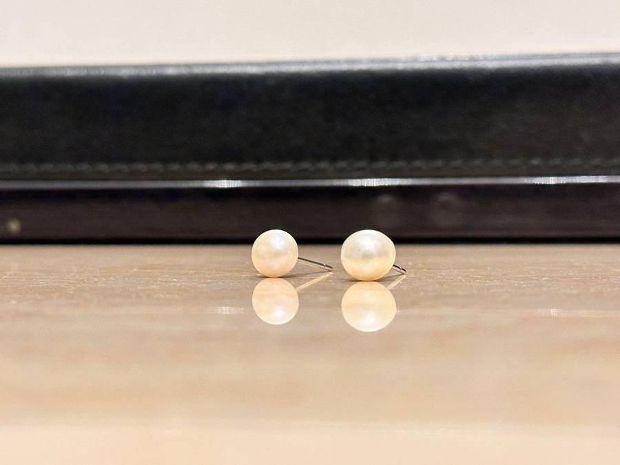 Exquisite Vintage Pearl Earrings