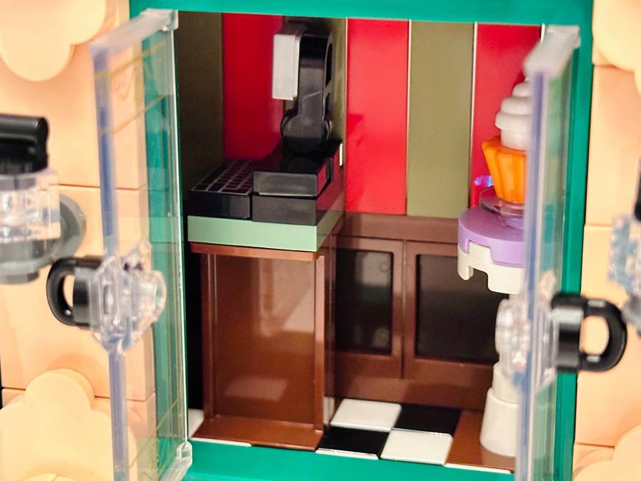 LEGO Iconic French Cafe Collectable with Original Box