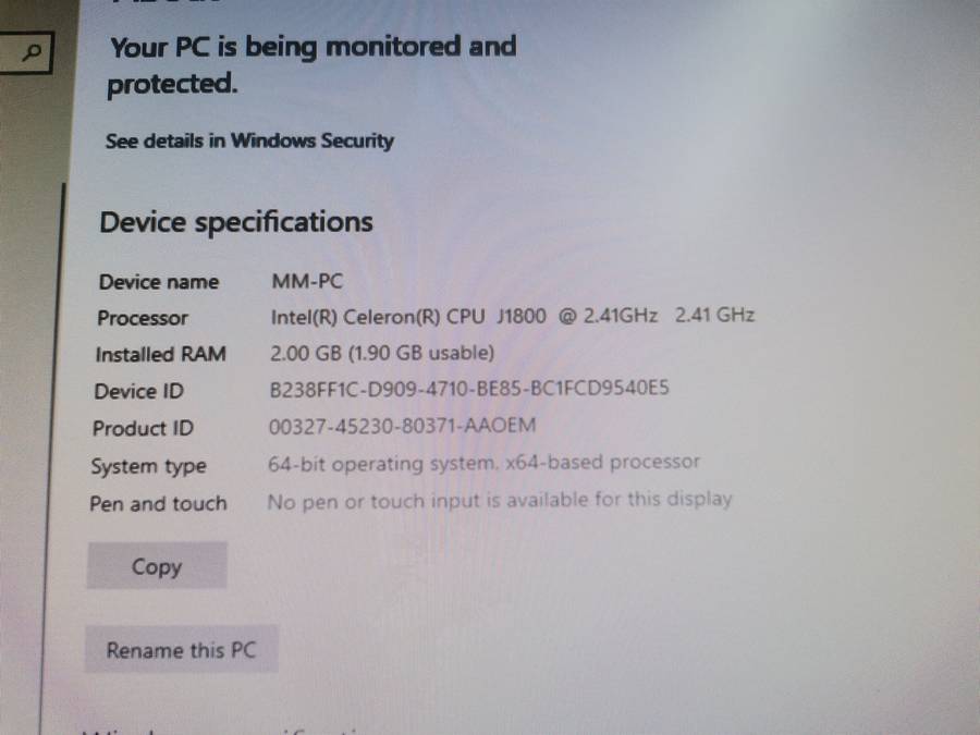 Lenovo C260 AIO - 19.5" LED - 2GB RAM/ 500GB HDD + Windows 10 - Excellent conditon