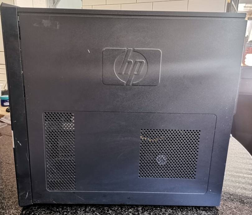 HP Compaq dx2390 Microtower - With Intel(R) Pentium(R) Dual CPU - Windows 10(Not activated)