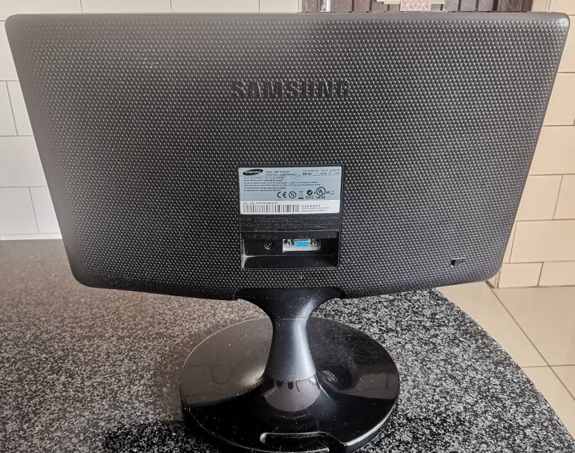 Samsung S19A100N LED 18.5" Monitor