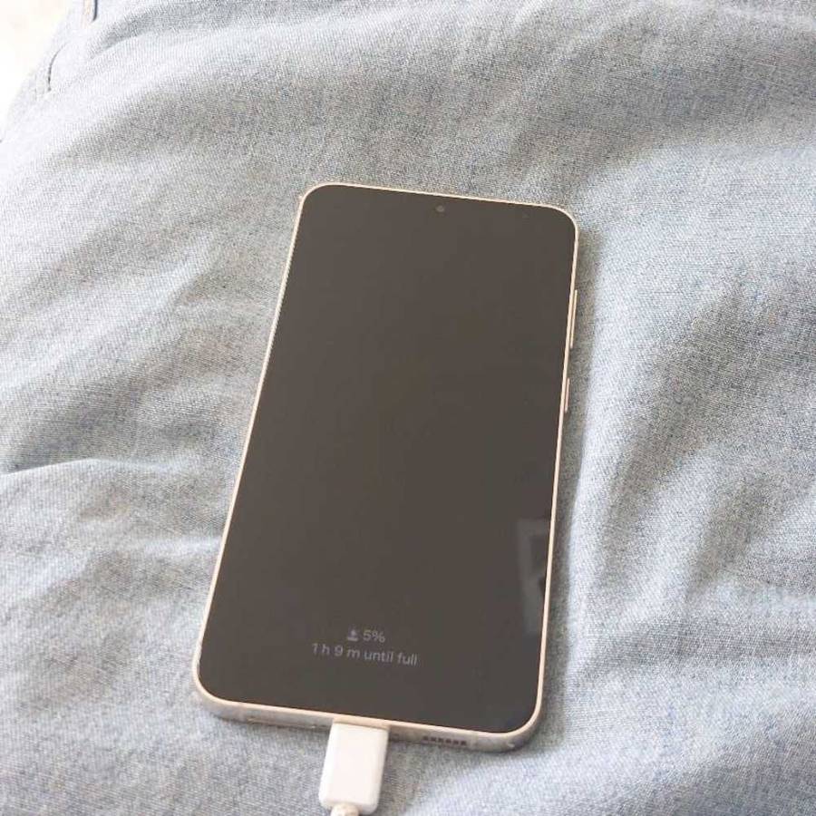 Samsung Galaxy S23 plus