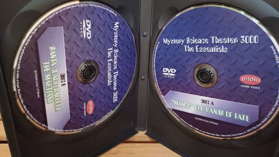 Mystery Science Theatre 3000: The Essentials (DVD)
