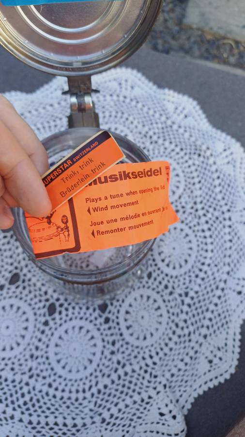 Vintage Glass Beer Stein Mug W/ Pewter Lid & Music Box Handpainted Lion Crest