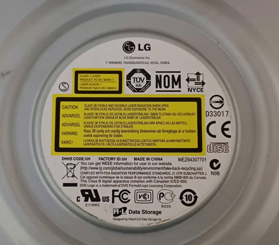 Super Multi DVD Writer + Transcend Slim Portable DVD Writer