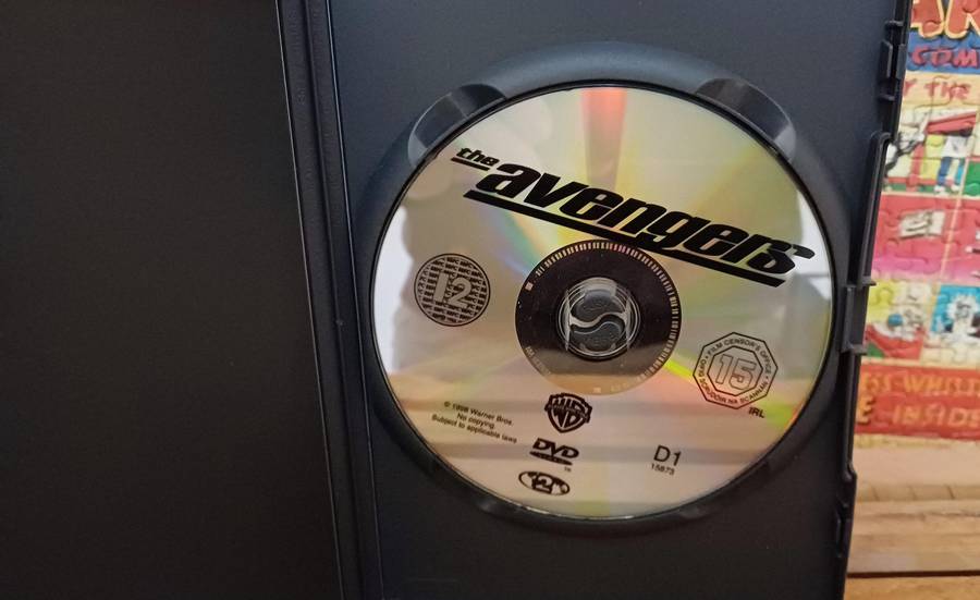 The Avengers - Saving the World in Style (DVD)
